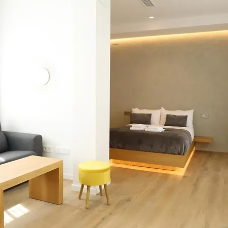 Medina Homes Puente Aparthotel Córdoba